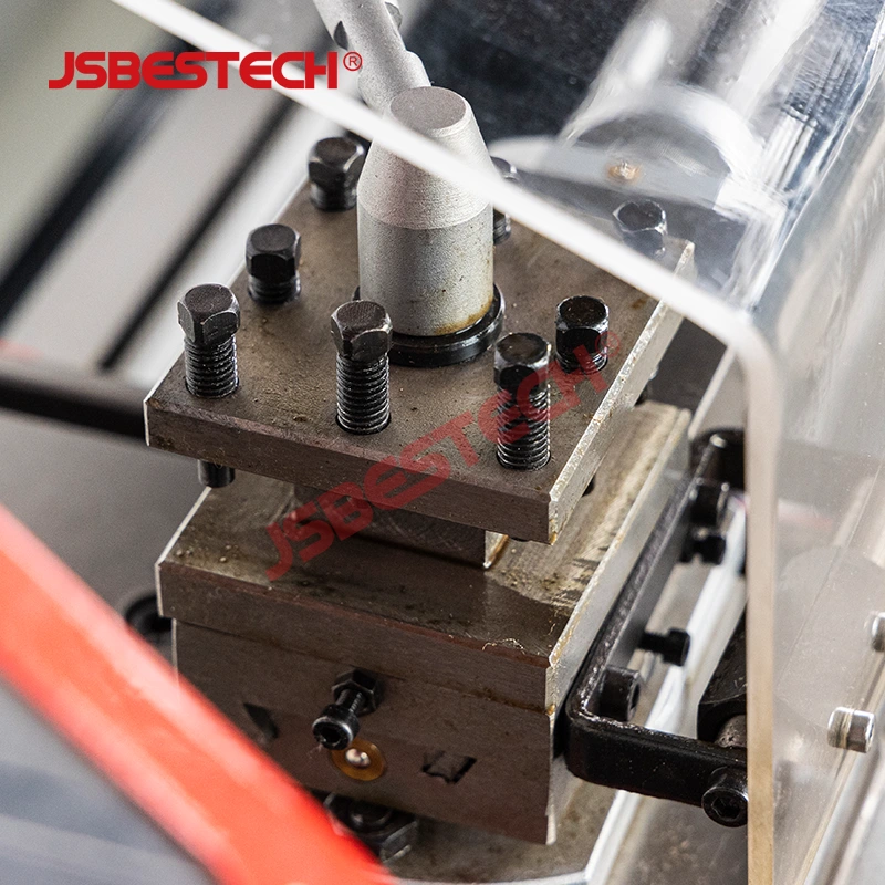 Best Value for Money BT250V-F Manual Lathe Machine for Mechanical Repair Shops - Image 3